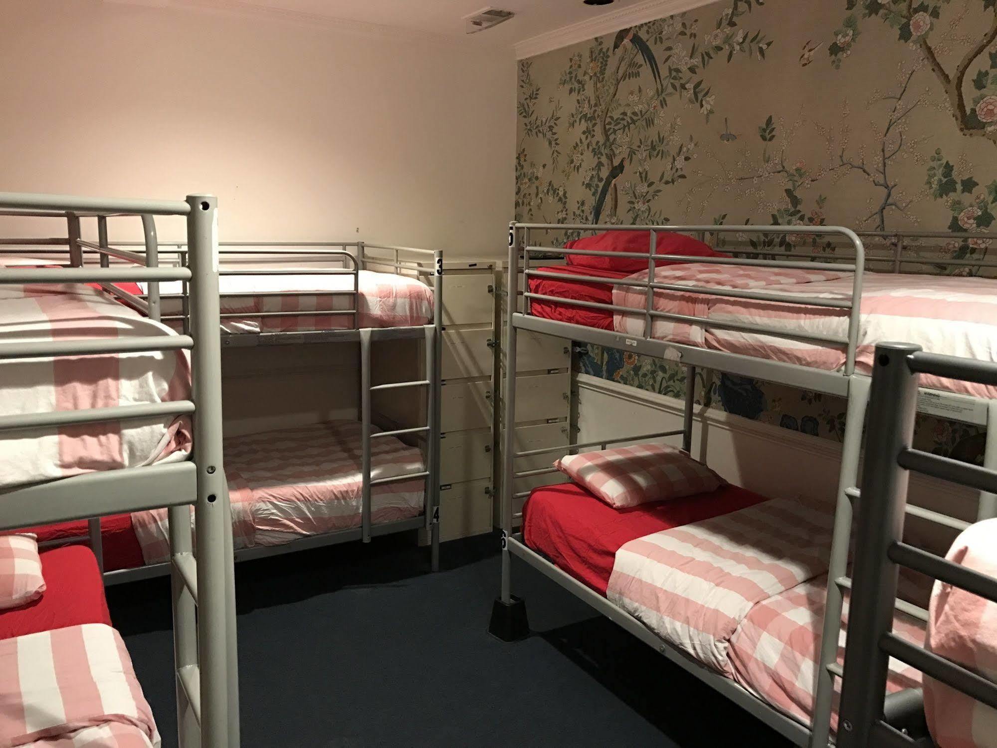 ดูโอ เฮาส์ซิง Hostel วอชิงตัน ภายนอก รูปภาพ