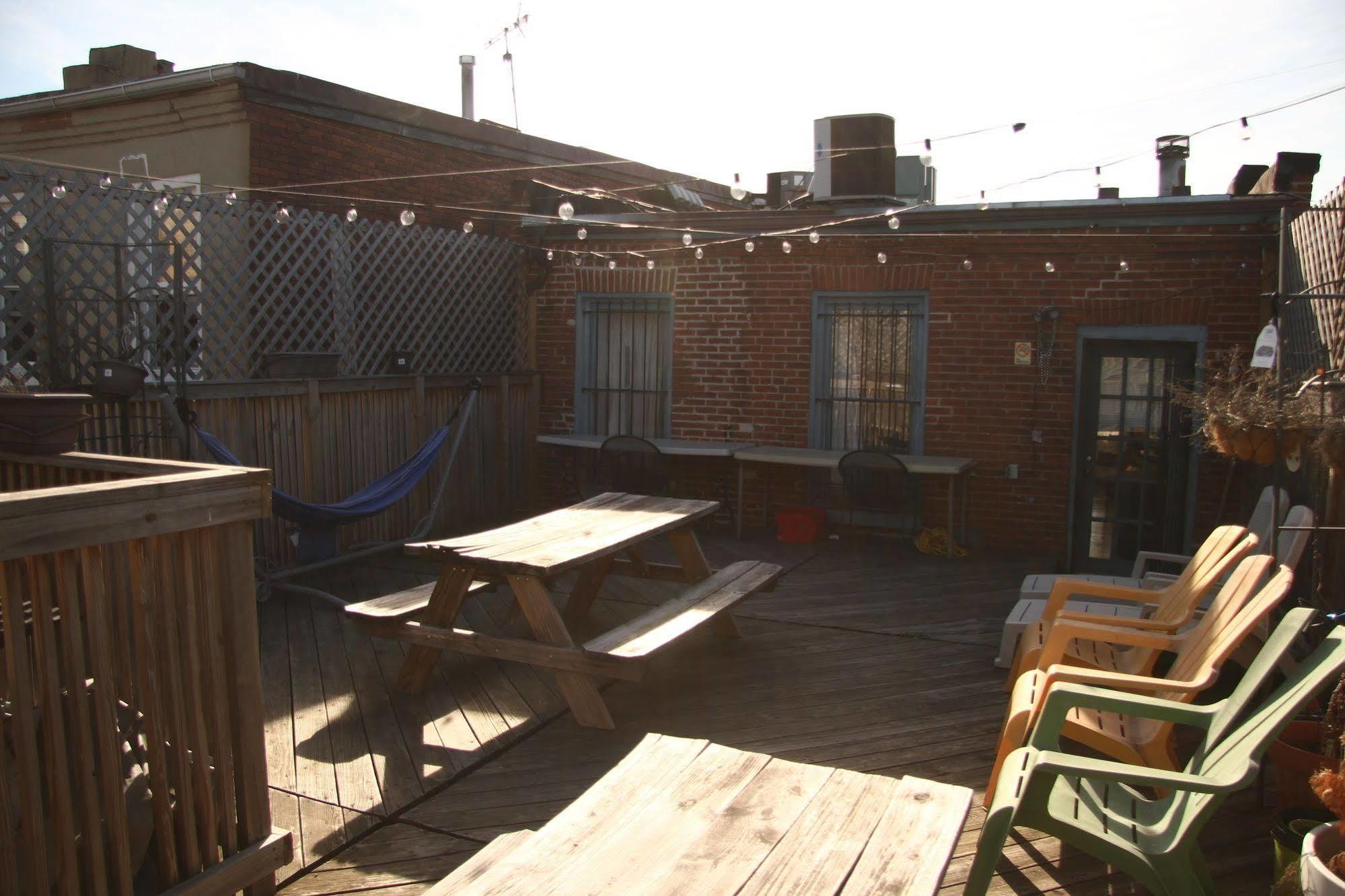 ดูโอ เฮาส์ซิง Hostel วอชิงตัน ภายนอก รูปภาพ